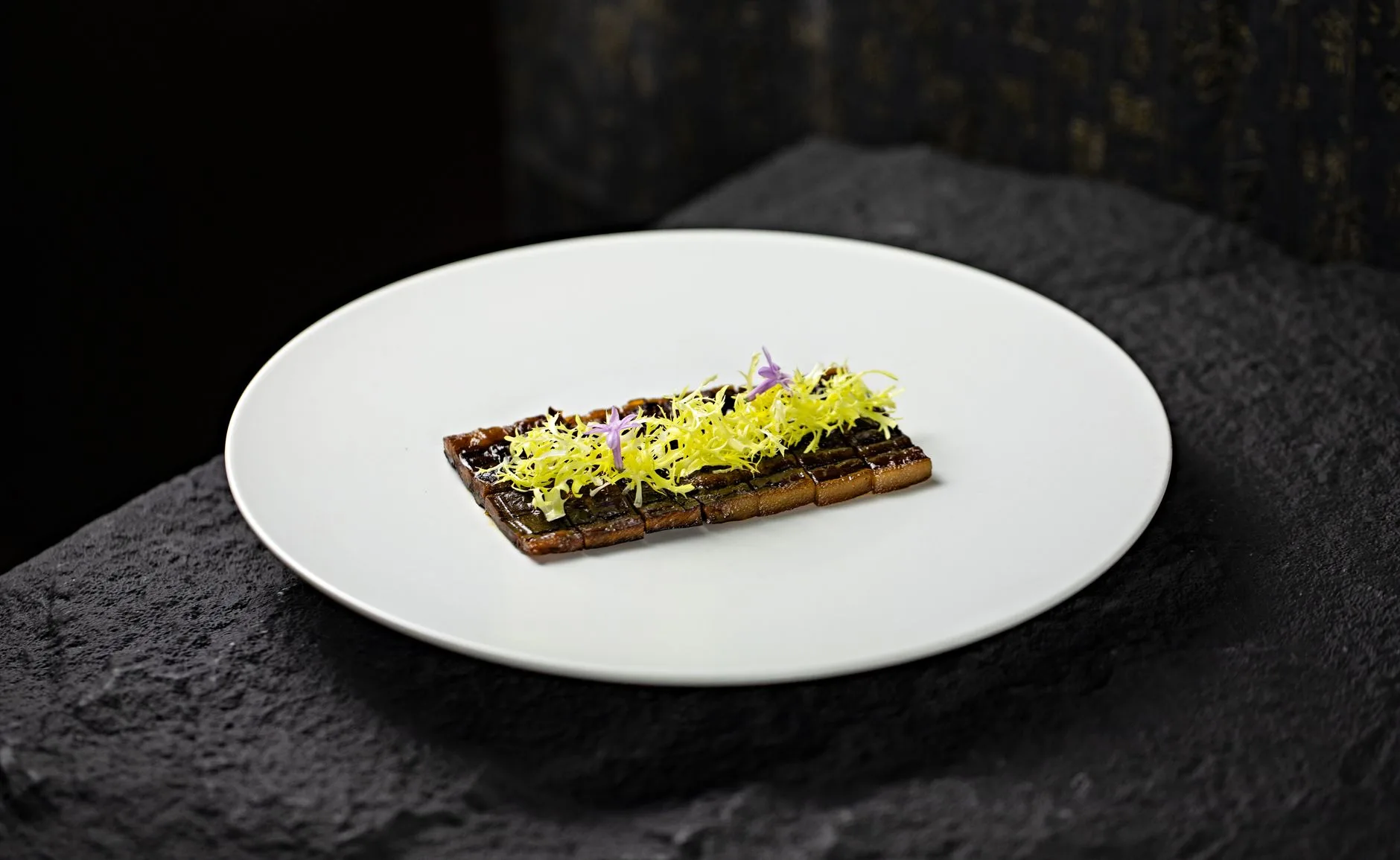 Moderní gastronomie v hotelu Stonepaststudio